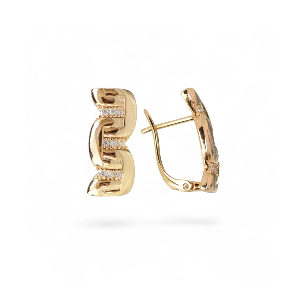 18k Gold Plated Earrings: Chic Jewelry with Elegant Finish