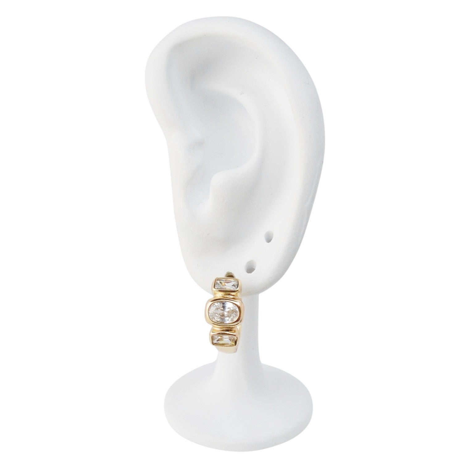 18k Gold Earrings: Trendy Jewelry for Modern Women Gift idea