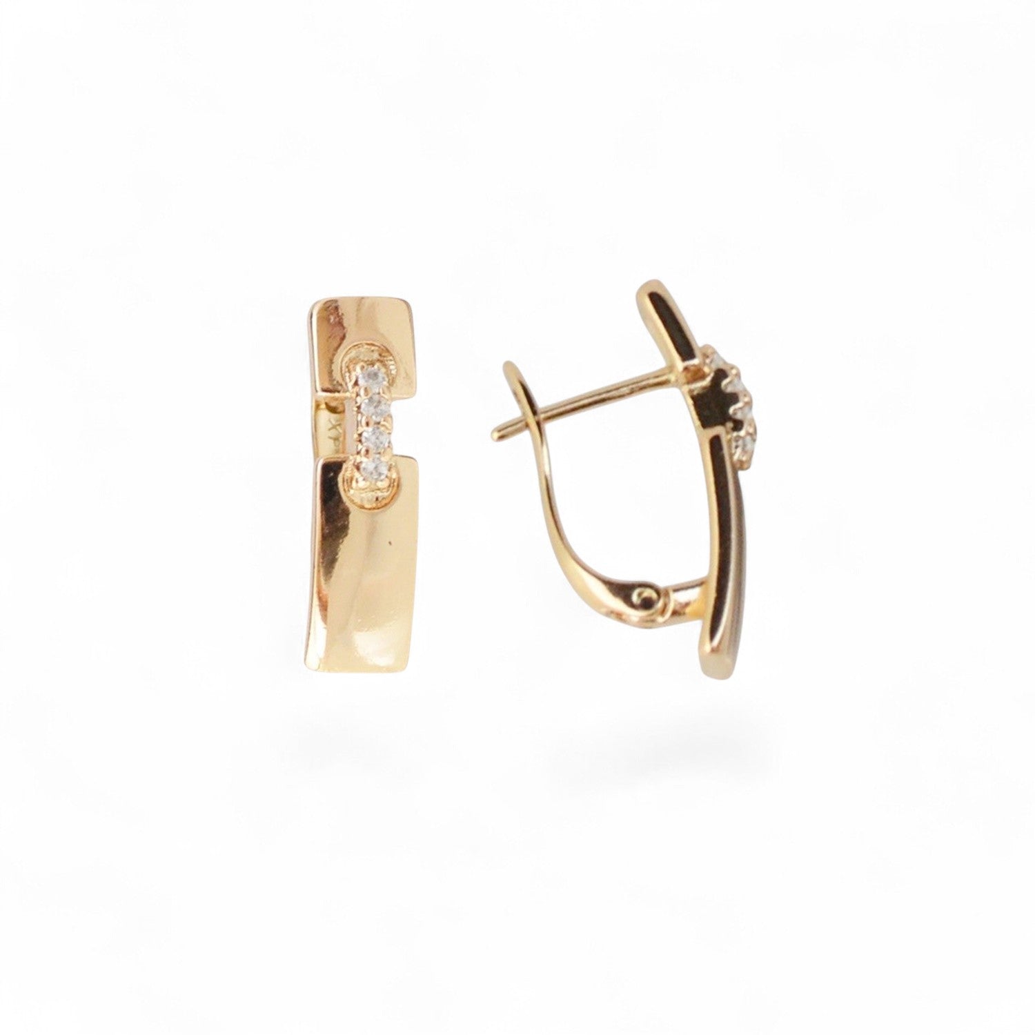 Jewelry: 18k Gold Plated Earrings Delicate Gold Finish